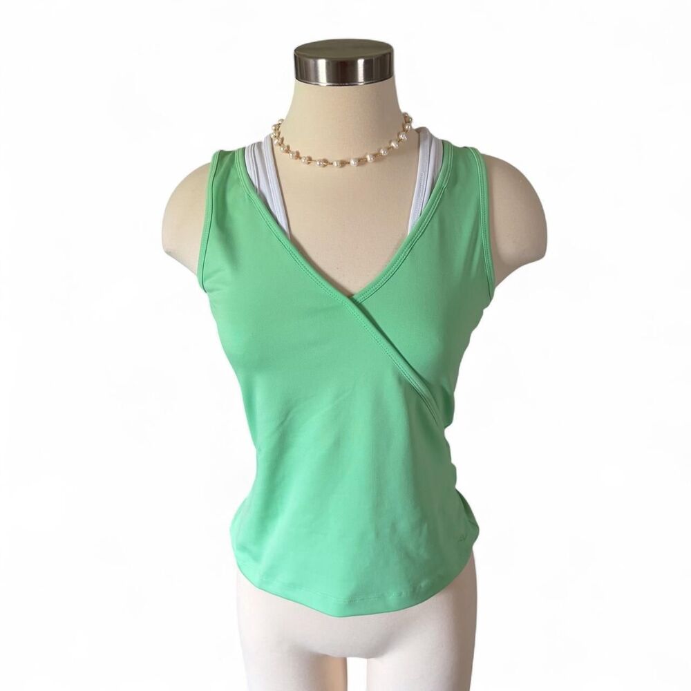 Unbranded Women's Green and White Vest
